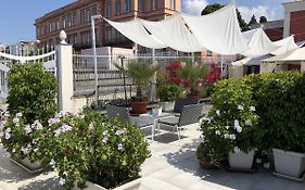 Golden Mile B&B